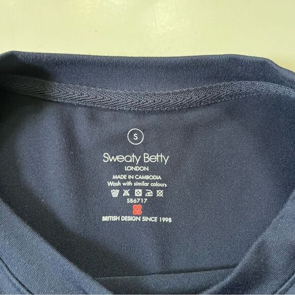 Sweaty Better NAVY After Class Cropped Sweater Small - Picture 4 of 12